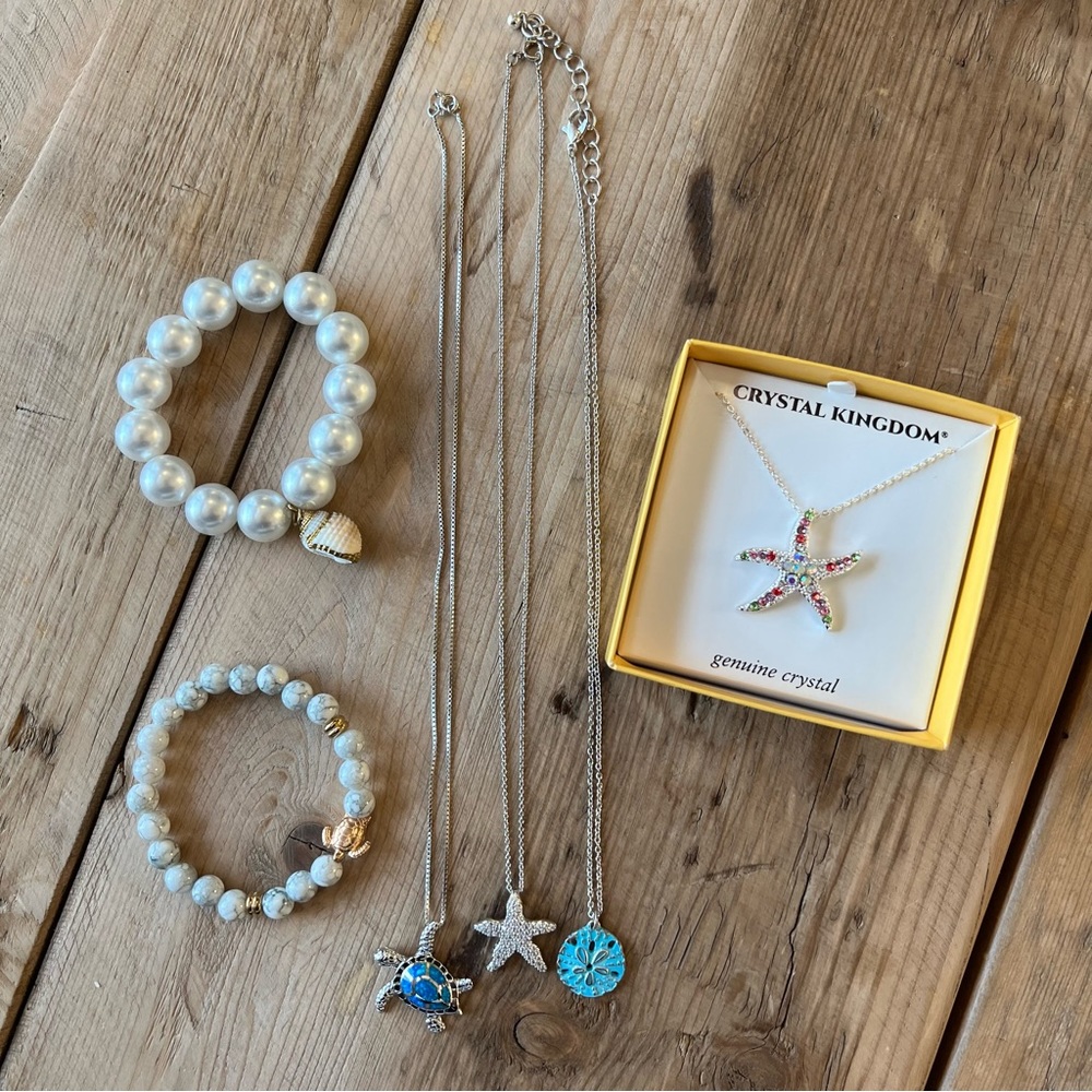 Beach Themed Necklace and Bracelet Bundle
